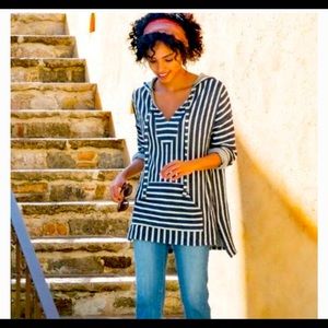 Soft Surroundings Off Shore Baja Pullover hooded sweater tunic. Baja Size Large